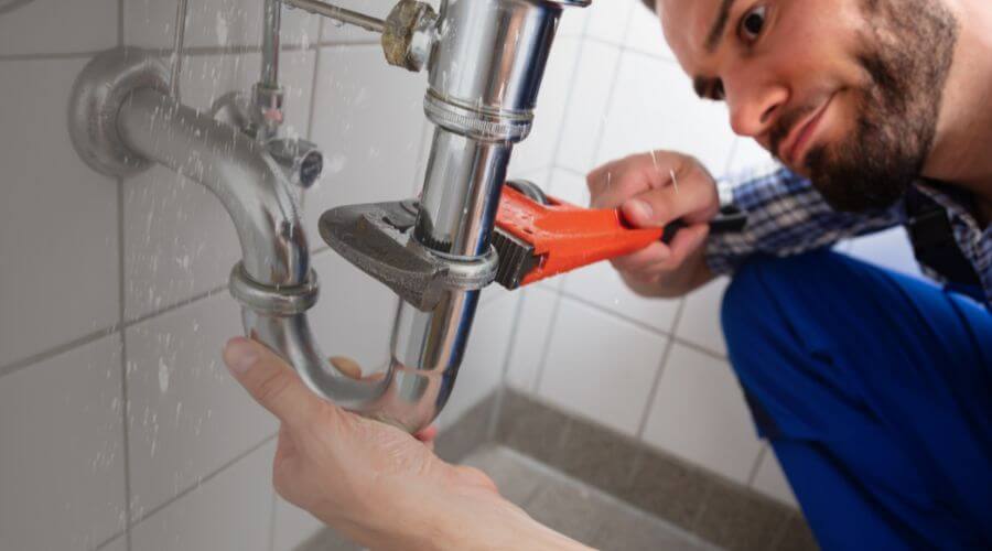 Professional same day plumber services in New London, MO